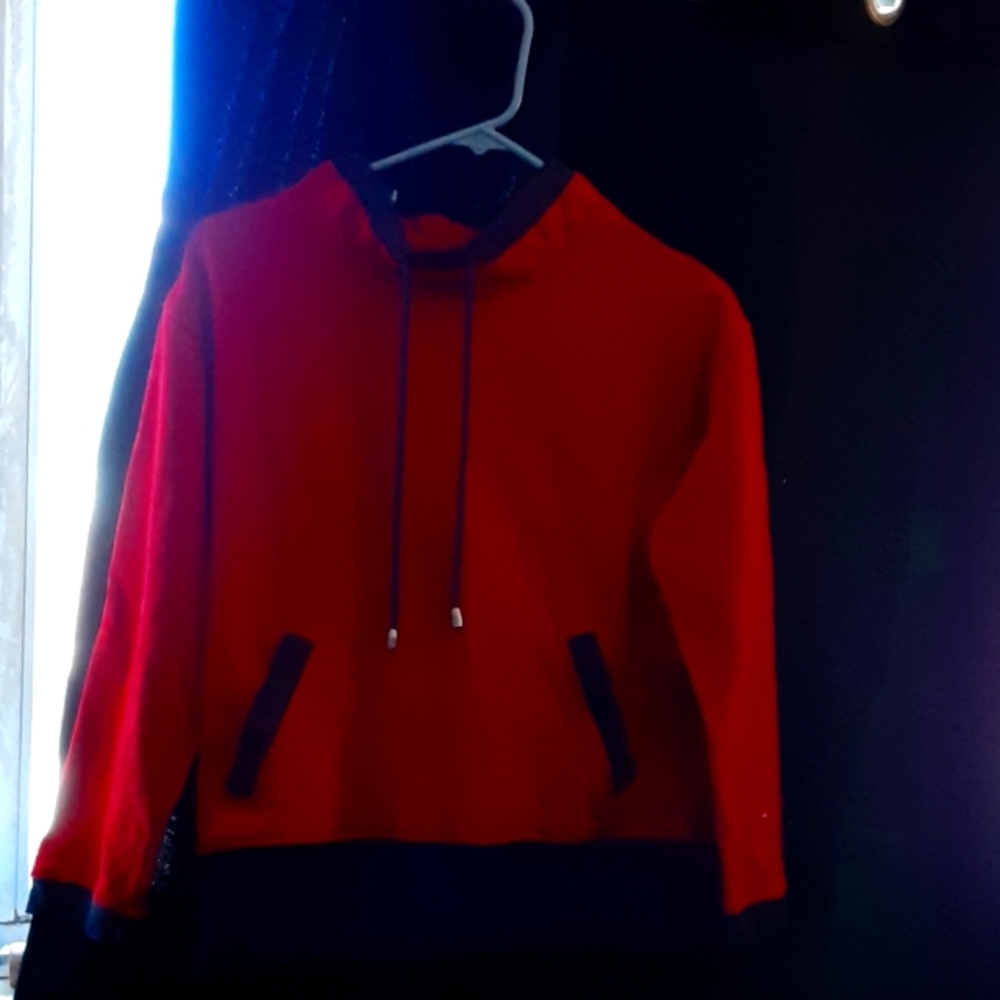 Red and black Sweater (NO HOODIE)